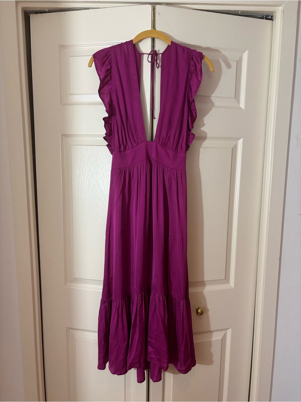Stillwater Special Occasion Deep V Open Back Midi Dress Orchid Small